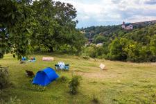 http://www.garmenhills.com/accommodation/en/camping/