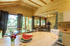 http://www.garmenhills.com/accommodation/en/the-blue-view-chalet/