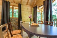 http://www.garmenhills.com/accommodation/en/the-blue-view-chalet/