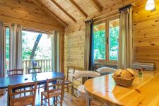 http://www.garmenhills.com/accommodation/en/the-green-view-chalet/