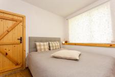 http://www.garmenhills.com/accommodation/en/the-greek-house-rooms-cleopatra-and-orpheus/