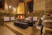 http://www.garmenhills.com/accommodation/en/house-room-provence/