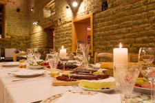 http://www.garmenhills.com/program/en/dinner-specialties-desserts/