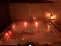 http://www.garmenhills.com/accommodation/en/jacuzzi/